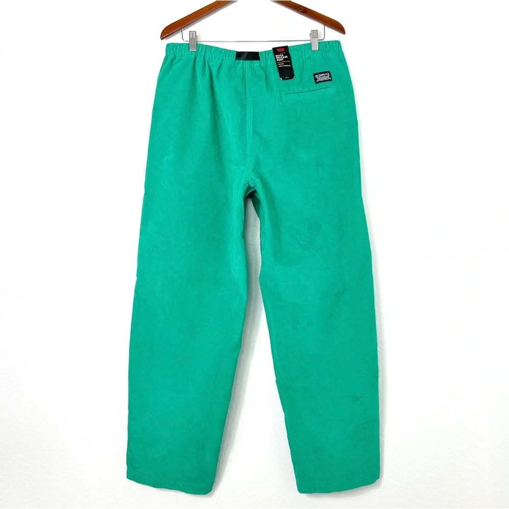Levis size med